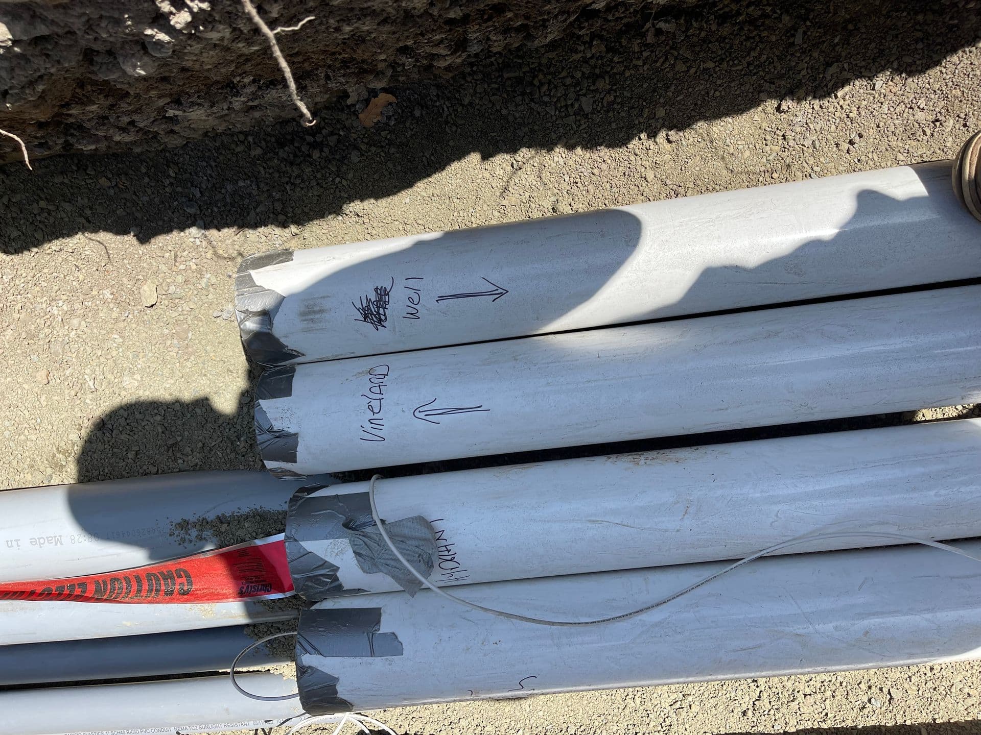 Multiple pipe installation