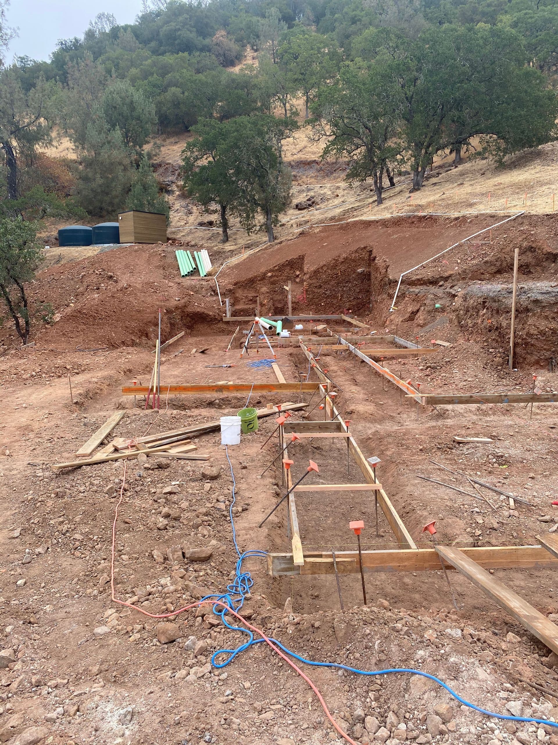 Retaining wall